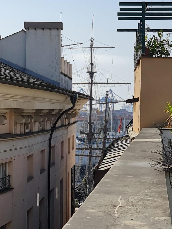Apartment Doge Cambiaso- Davanti All'acquario - Grande Terrazza Privata - Palazzo Nobiliare Storico