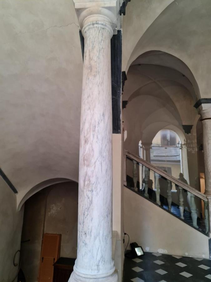 Doge Cambiaso- Davanti All'acquario - Grande Terrazza Privata - Palazzo Nobiliare Storico Apartment *