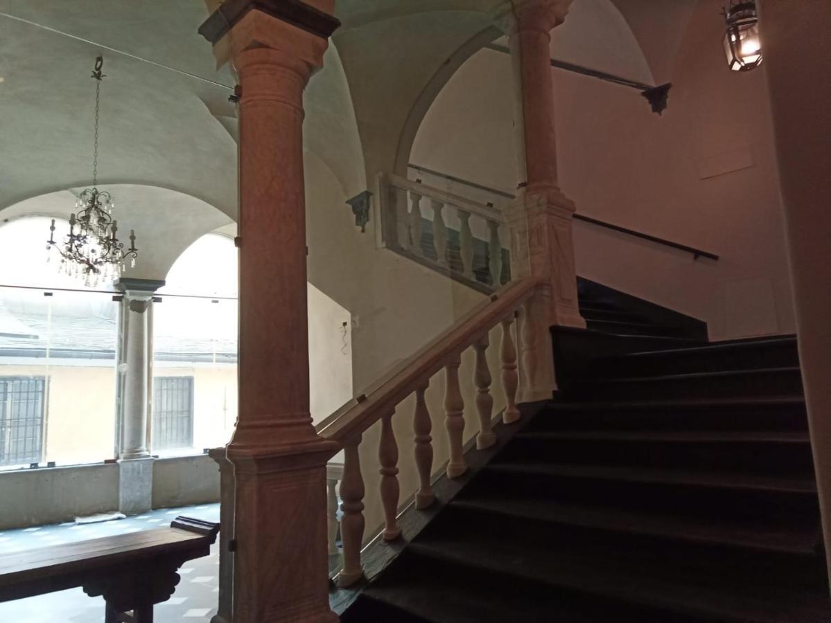Doge Cambiaso- Davanti All'acquario - Grande Terrazza Privata - Palazzo Nobiliare Storico Genua